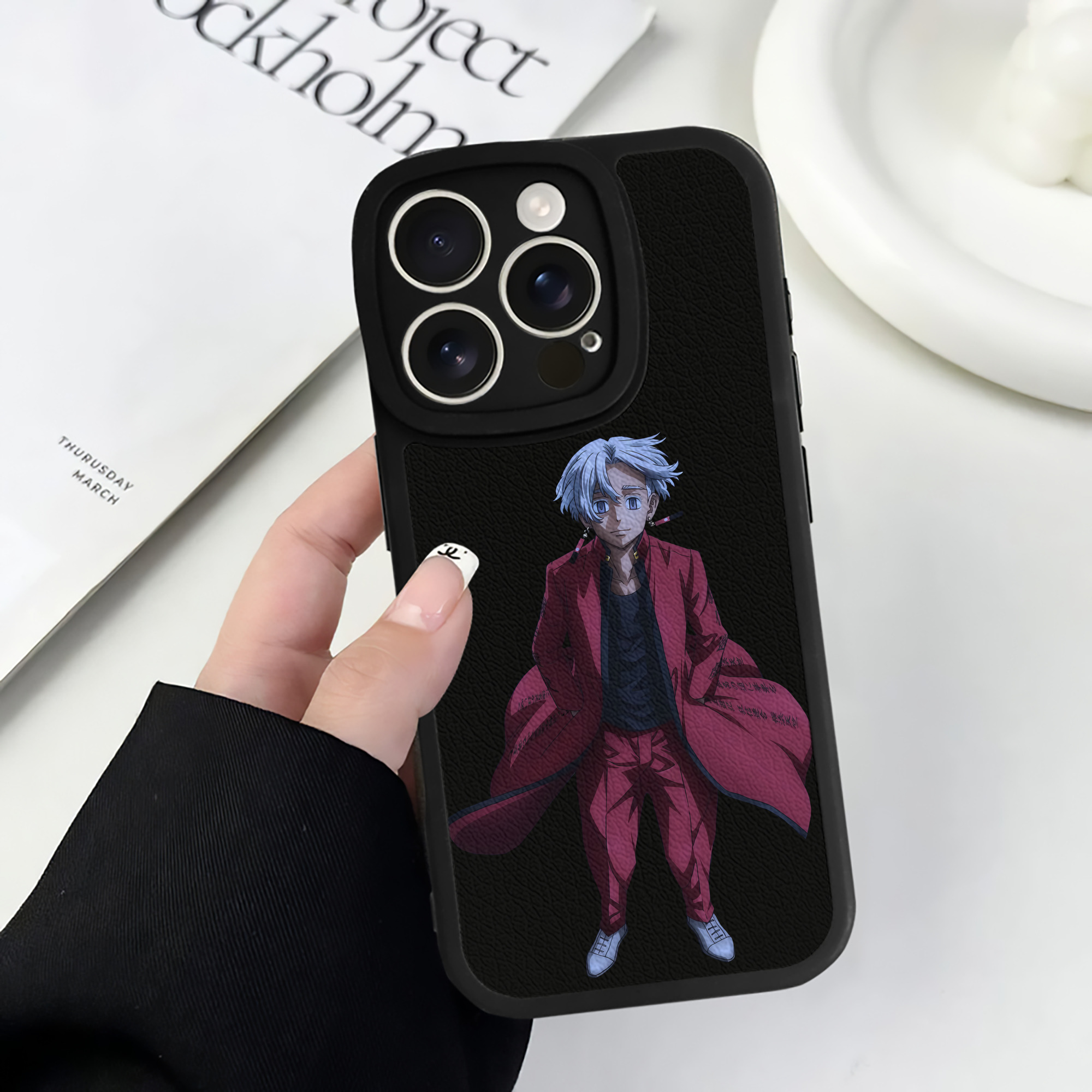 （画像用） 東京リベンジャーズ Tokyo Revengers 【iPhone 16シリーズ対応】シリコンスマホケース（レザー調） 材質：シリコン